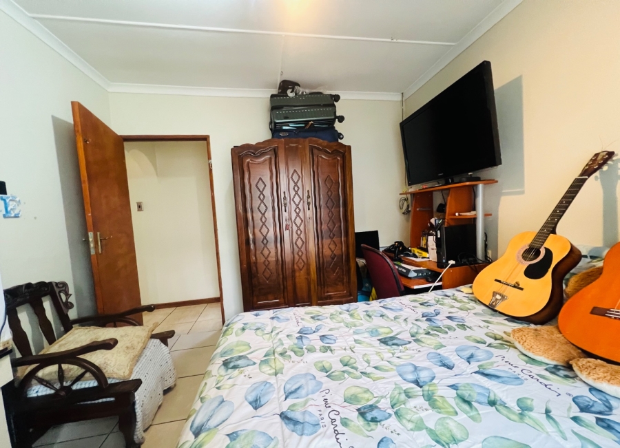 4 Bedroom Property for Sale in Twee Rivieren Western Cape